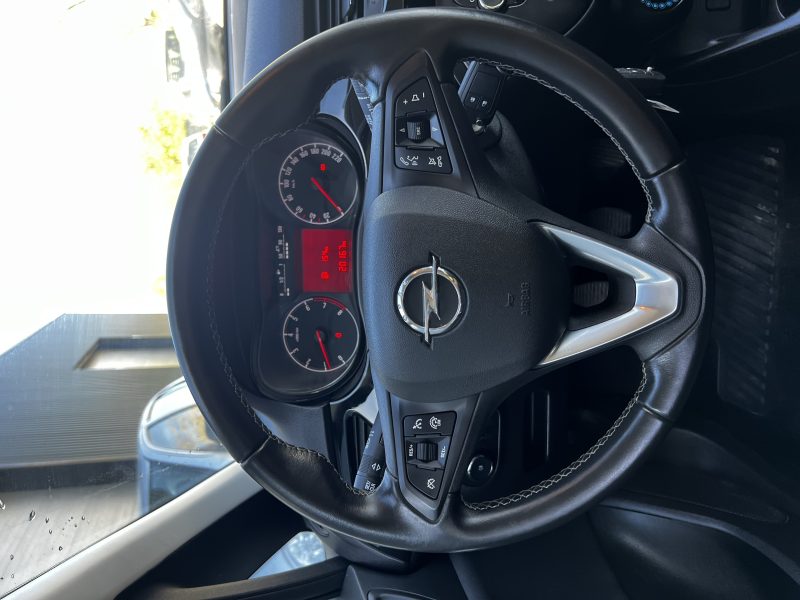 OPEL CORSA E 2018