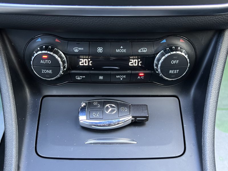 MERCEDES CLA 220D FASCINATION 2.2 177 Cv BOITE AUTO / KEYLESS TOIT OUVRANT GPS LEDS  - GARANTIE 1 AN