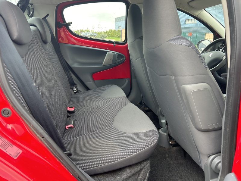 PEUGEOT 107 BA 1.0 L 12V 68 ch URBAN Move