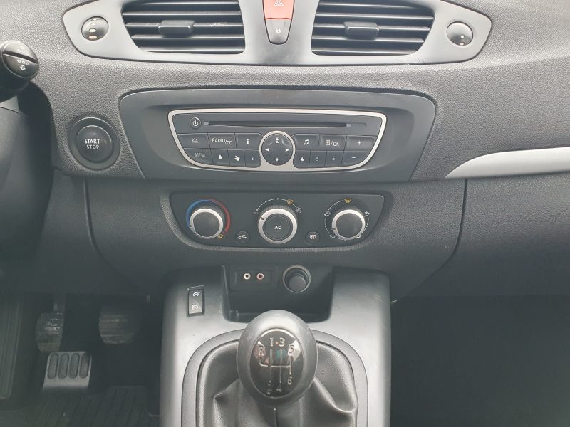 RENAULT SCÃNIC III 2011