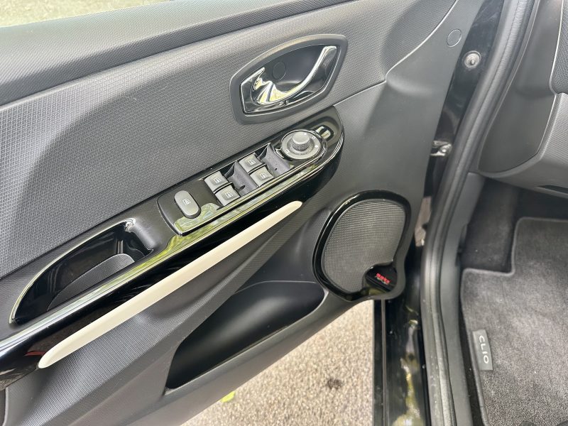 RENAULT CLIO IV 2014