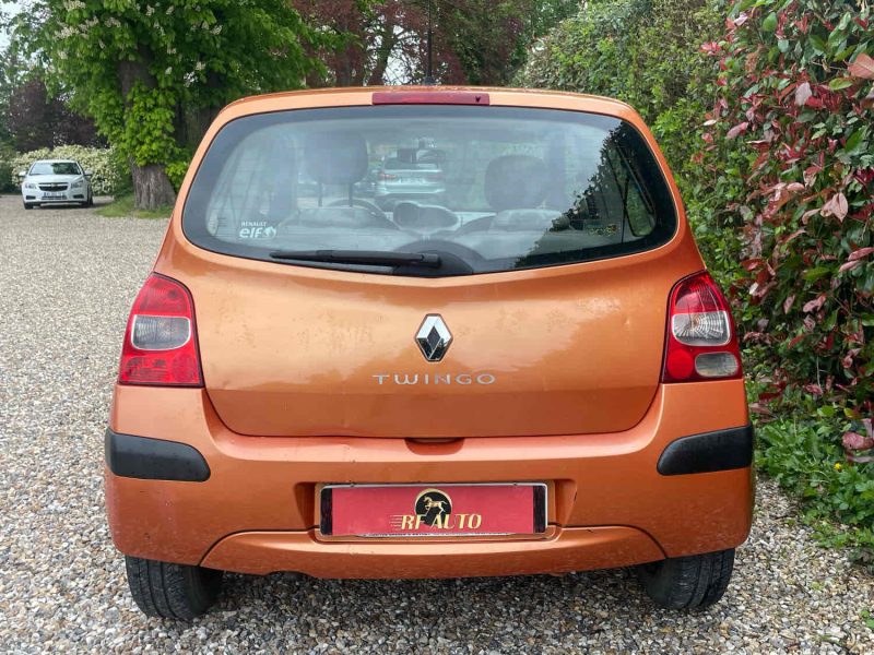 RENAULT TWINGO II 2008 1.2 16V 76cv