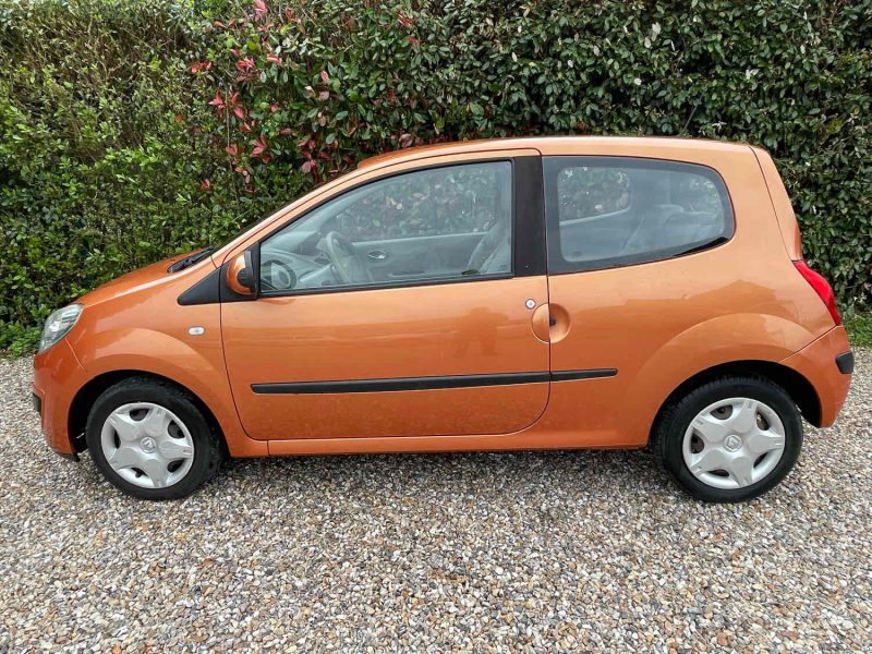 RENAULT TWINGO II 2008 1.2 16V 76cv