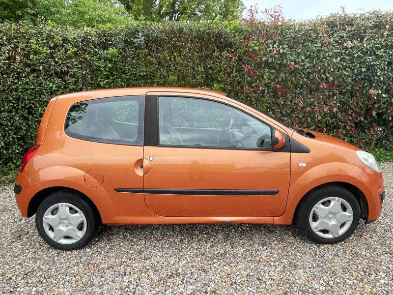 RENAULT TWINGO II 2008 1.2 16V 76cv