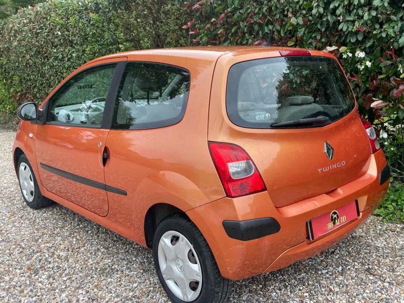 RENAULT TWINGO II 2008 1.2 16V 76cv