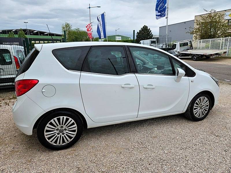 OPEL MERIVA B Monospace 2014