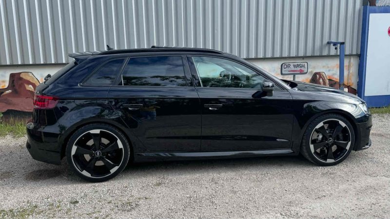 AUDI RS3 Sportback Full black Toit ouvrant / Echappement RS Reprise possible