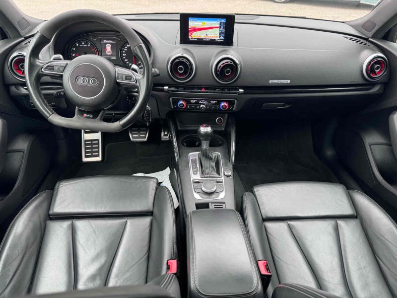 AUDI RS3 Sportback Full black Toit ouvrant / Echappement RS Reprise possible