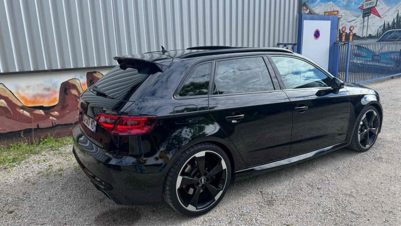 AUDI RS3 Sportback Full black Toit ouvrant / Echappement RS Reprise possible