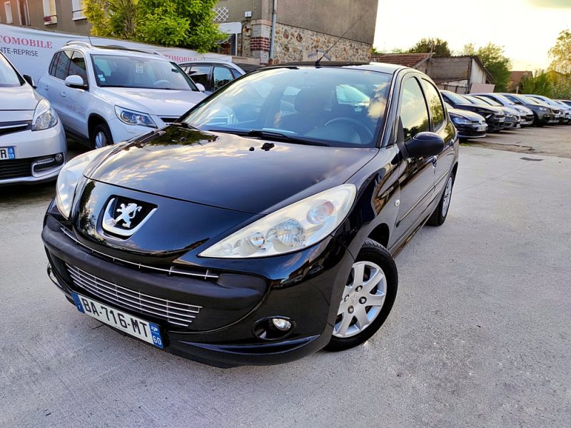PEUGEOT 206+ 2010