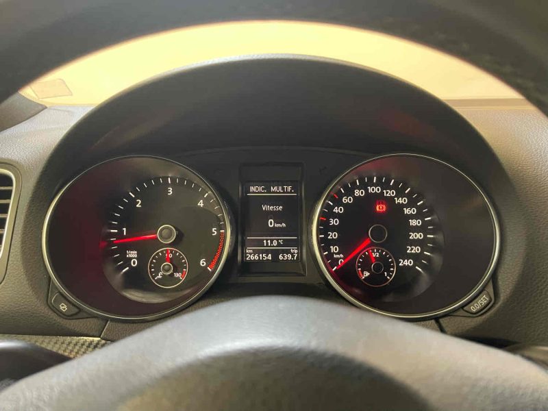 VOLKSWAGEN GOLF VI 2008