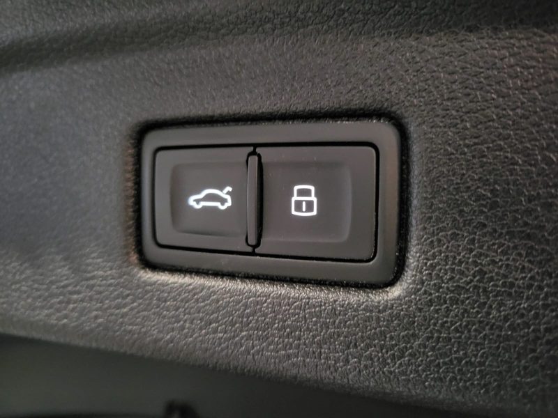 AUDI S5 SPORTBACK 3.0 V6 TFSI 354cv Quattro S-Tronic / SIEGES CHAUFFANT-MASSANT/CAMERA 360°/CHARGEUR