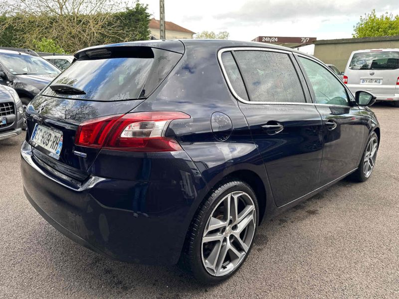 PEUGEOT 308 2016