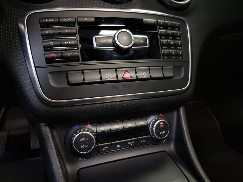 Mercedes CLASSE A 180 D 7G-DCT 109CV SENSATION /TOIT OUVRANT/ CAMERA DE RECUL