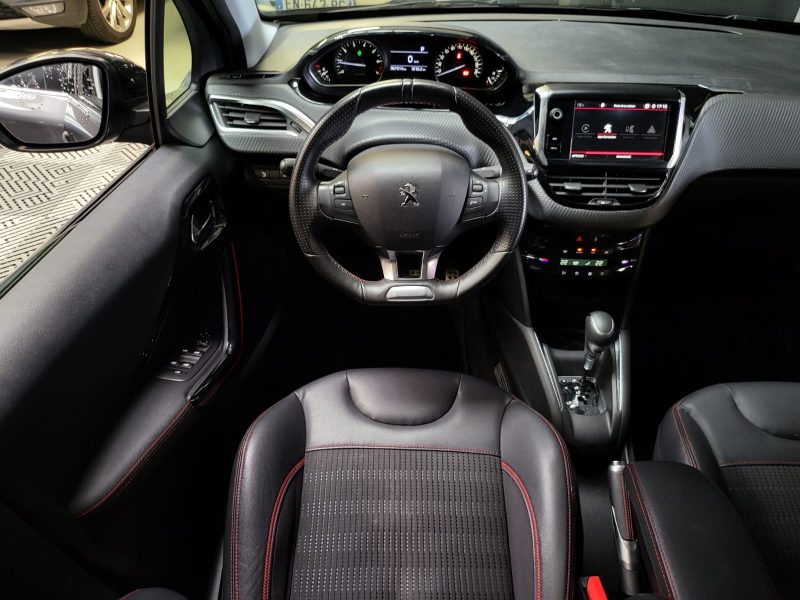 PEUGEOT 208 1.2 EAT6 110cv GT LINE / CARPLAY / GPS / CLIM BI-ZONE