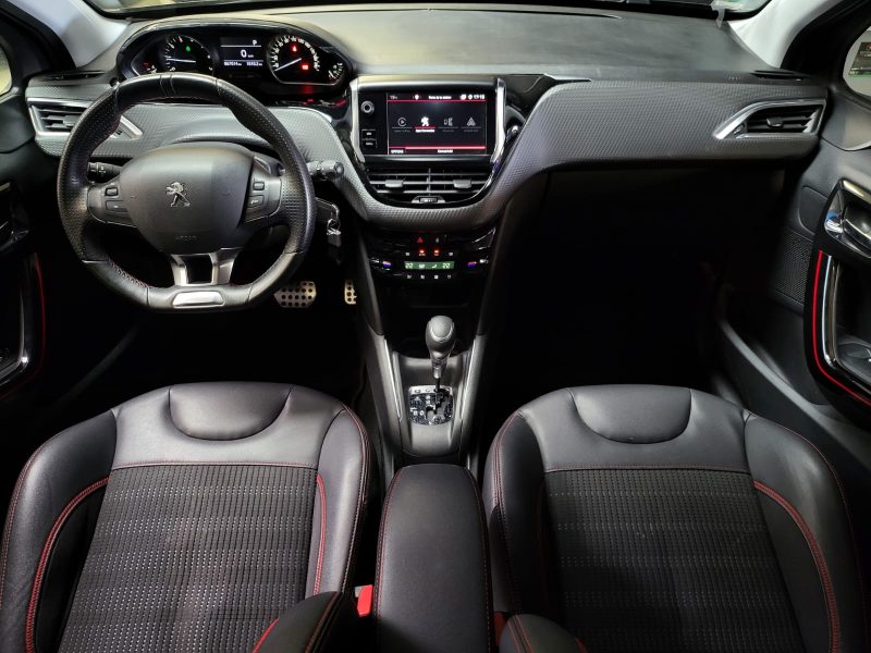 PEUGEOT 208 1.2 EAT6 110cv GT LINE / CARPLAY / GPS / CLIM BI-ZONE