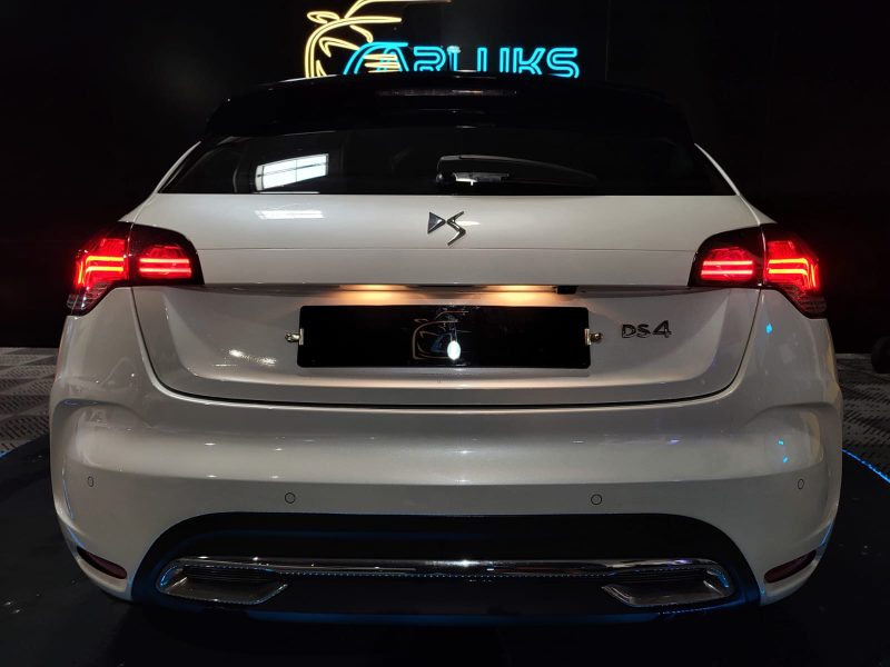 DS DS4 2.0 BlueHDi 180cv Sport Chic BVA / SIEGES CHAUFFANT-MASSANT/CAMERA DE RECUL/APPLE CARPLAY