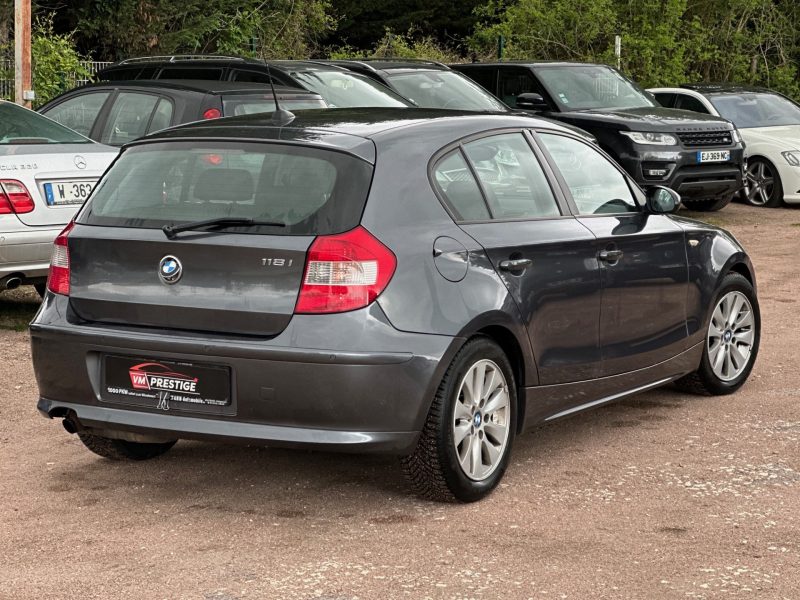 BMW 118I 2006