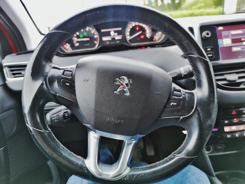 PEUGEOT 208 I 2016