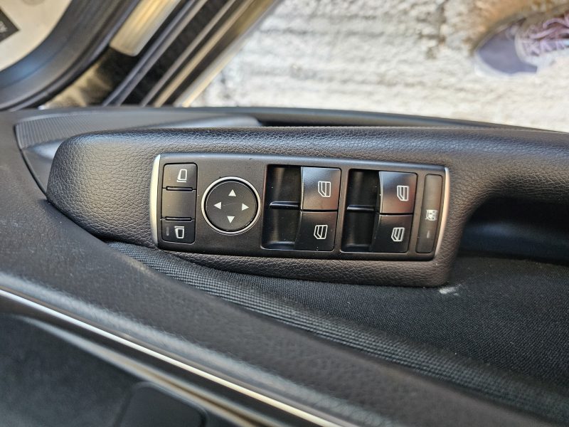 MERCEDES CLASSE A 160 1,6 102 CH CLIM CAMERA 