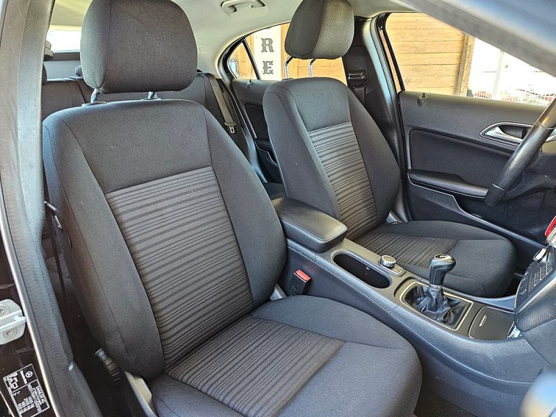 MERCEDES CLASSE A 160 1,6 102 CH CLIM CAMERA 