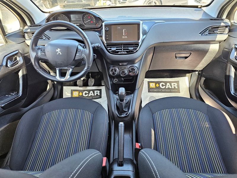 PEUGEOT 208  1,2 VTI 82 CH CLIM 