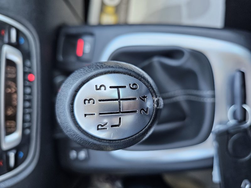 RENAULT SCENIC 1,2 TCE 130 CH BOSE EDITION GPS CAMERA 