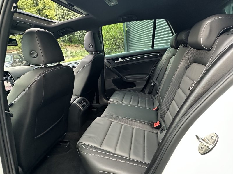 VOLKSWAGEN Golf 7R VII R 2.0 TSI 300 4MOTION DSG*PANO*ACC*CAMERA*CUIR*