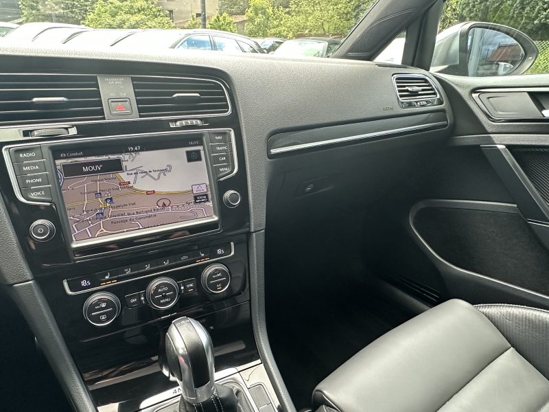 VOLKSWAGEN Golf 7R VII R 2.0 TSI 300 4MOTION DSG*PANO*ACC*CAMERA*CUIR*