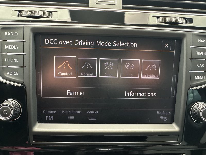 VOLKSWAGEN Golf 7R VII R 2.0 TSI 300 4MOTION DSG*PANO*ACC*CAMERA*CUIR*