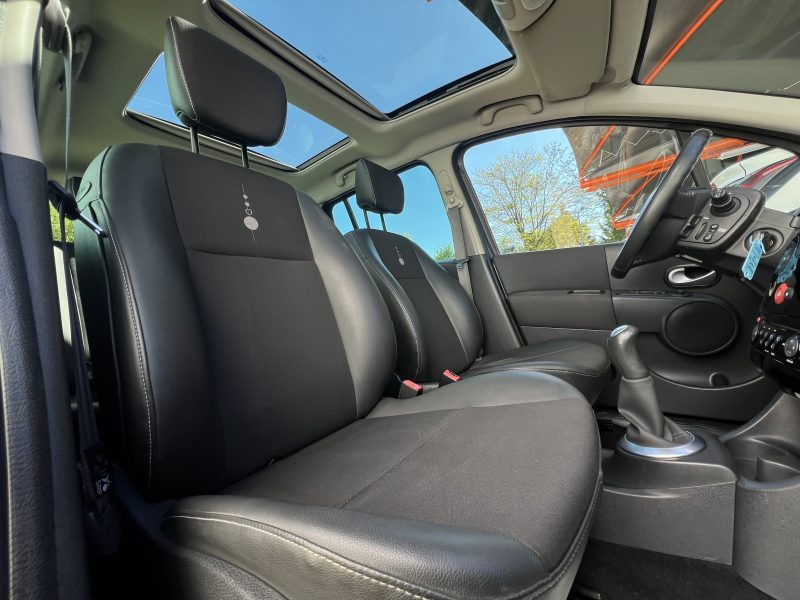 RENAULT GRAND MODUS PHASE 2 1.5 DCI 90 Cv TOIT OUVRANT / SEMI CUIR CRIT AIR 2 - GARANTIE 6 MOIS
