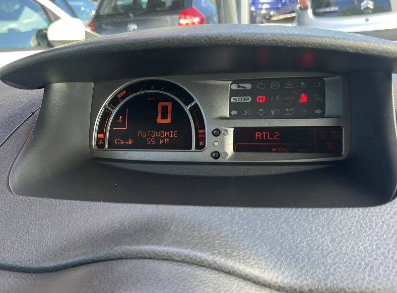 RENAULT GRAND MODUS PHASE 2 1.5 DCI 90 Cv TOIT OUVRANT / SEMI CUIR CRIT AIR 2 - GARANTIE 6 MOIS