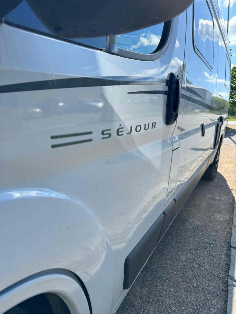Fourgon camping-car Font Vendome Leader camp 140ch TBE