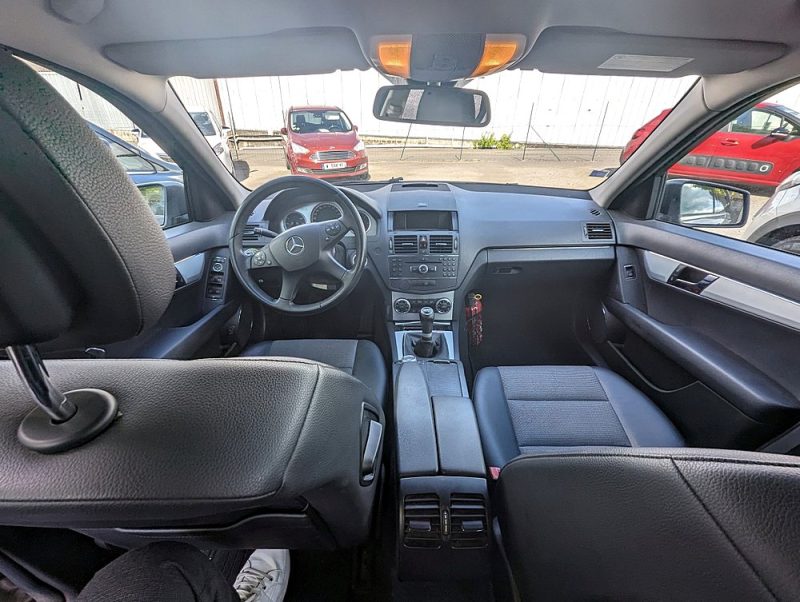 MERCEDES  C 200 2009