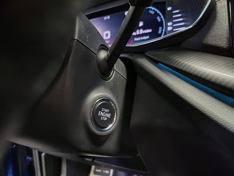 SKODA OCTAVIA RS 2.0 TDI DSG7 200cv / SUIVI SKODA / VIRTUAL COCKPIT / CARPLAY / PHARES LED DIRECTION