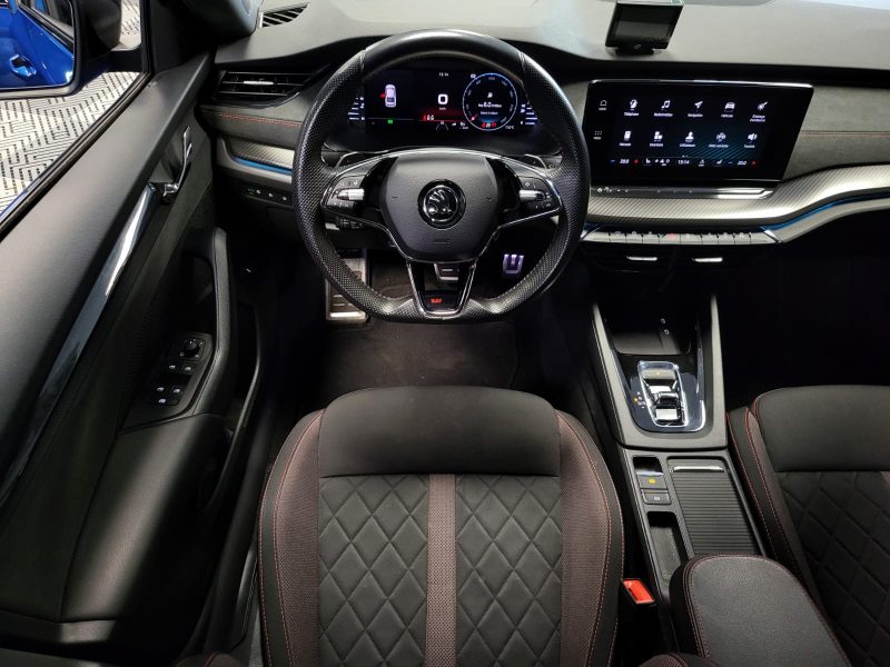 SKODA OCTAVIA RS 2.0 TDI DSG7 200cv / SUIVI SKODA / VIRTUAL COCKPIT / CARPLAY / PHARES LED DIRECTION