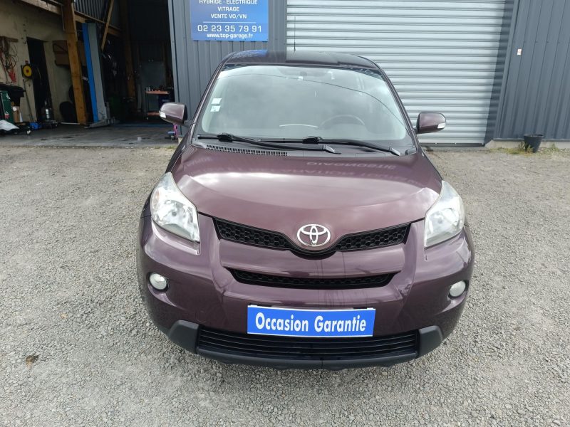 TOYOTA URBAN CRUISER 2009