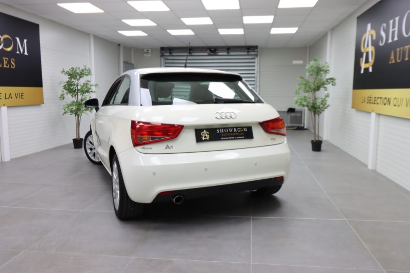 AUDI A1 2011