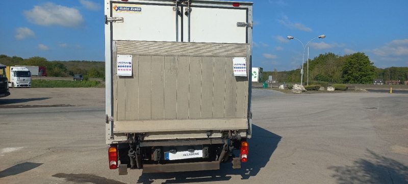 RENAULT MASTER III CAISSE FRIGORIFIQUE 2012