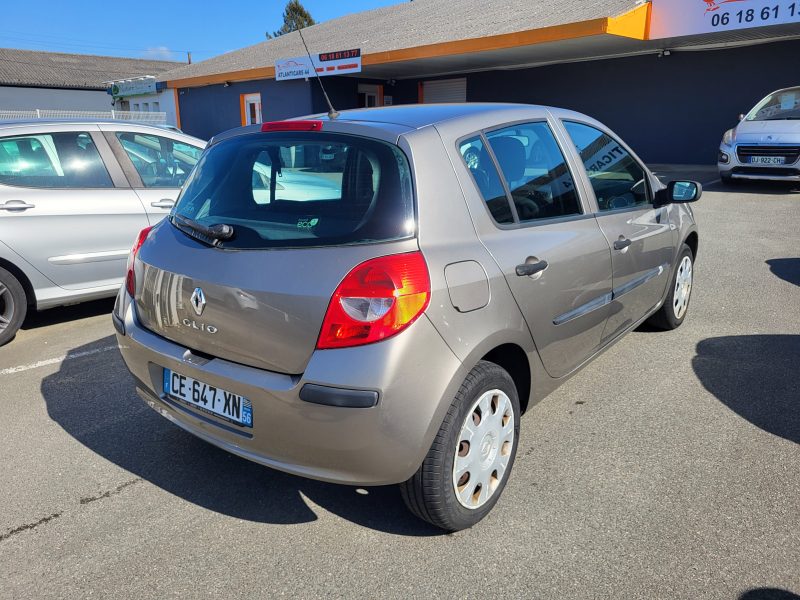 RENAULT CLIO III 2008