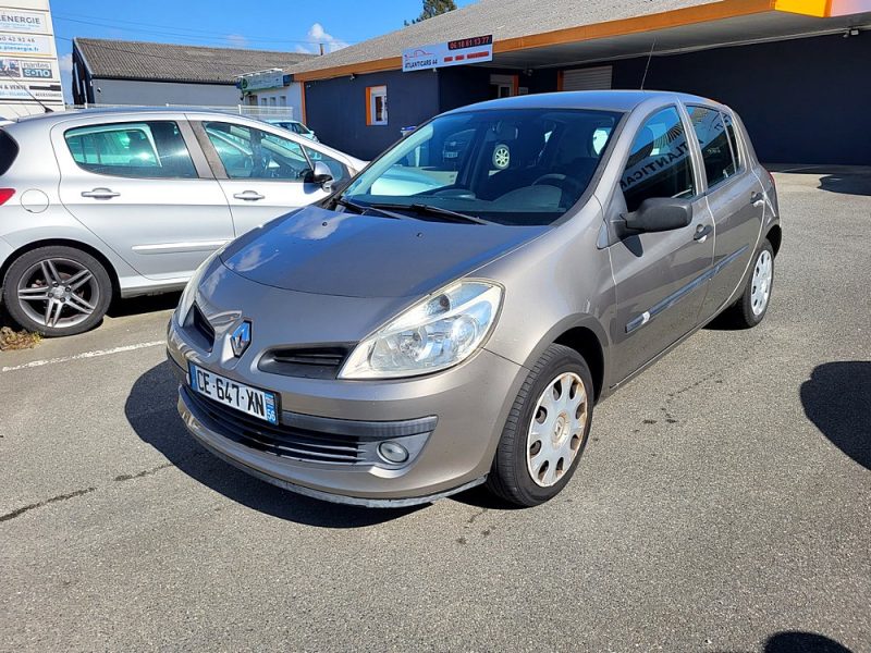 RENAULT CLIO III 2008