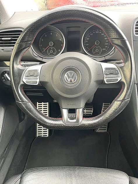 VOLKSWAGEN GOLF CABRIO GTI ROUGE AUTOMATIQUE  2012