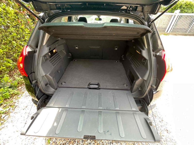 PEUGEOT 3008 Monospace 2011