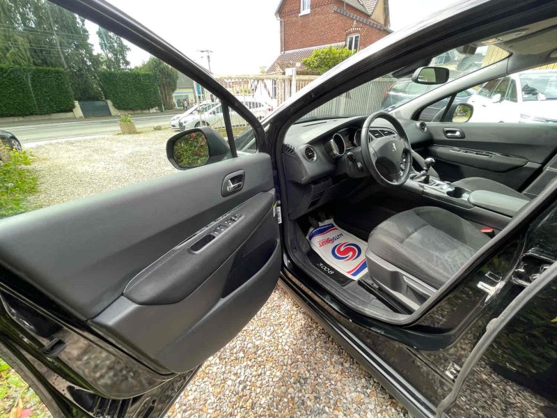 PEUGEOT 3008 Monospace 2011