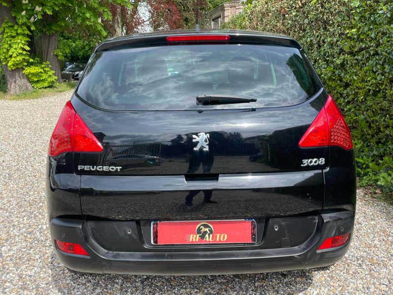 PEUGEOT 3008 Monospace 2011