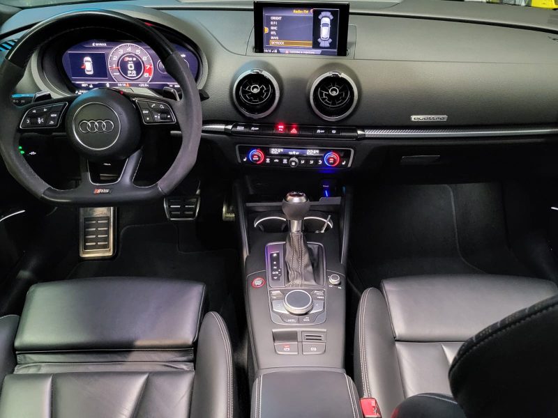 2.5 TFSI 400cv Quattro BVA S-Tronic