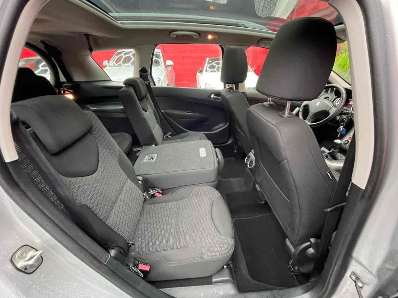 PEUGEOT 308 SW I 2010