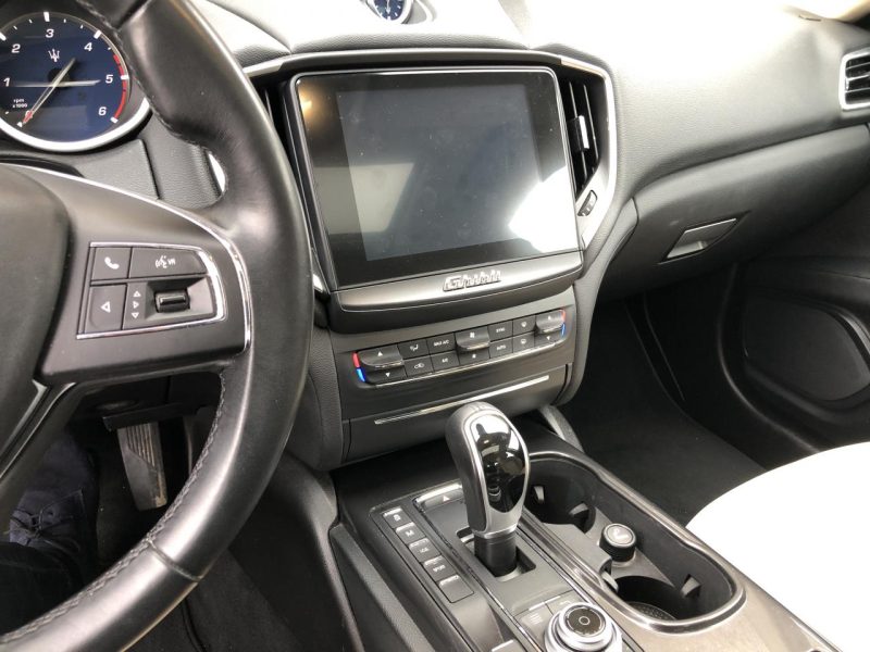 MASERATI GHIBLI III 2017 3.0 V6 275Cv