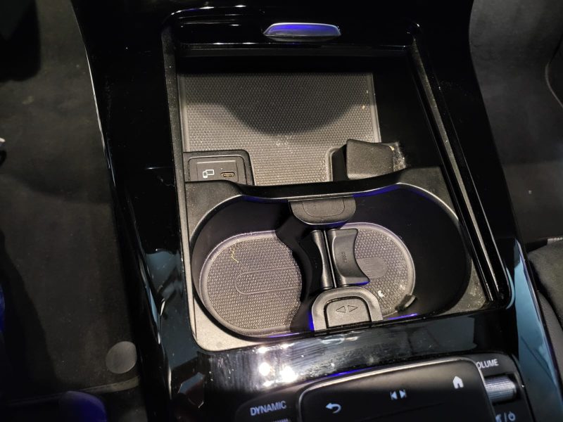 CLA 200 d 150cv PACK AMG ECLAIRAGE D'AMBIANCE / SIEGES CHAUFFANT / CARPLAY / PREMIERE MAIN ENTRETIEN