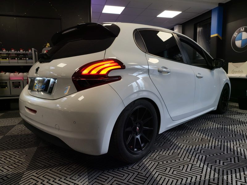 PEUGEOT 208 ACTIVE 1.6 HDI 120cv PACK GTI STAGE 1 BR PERFORMANCE / SUIVI COMPLET PEUGEOT / APPLE CAR